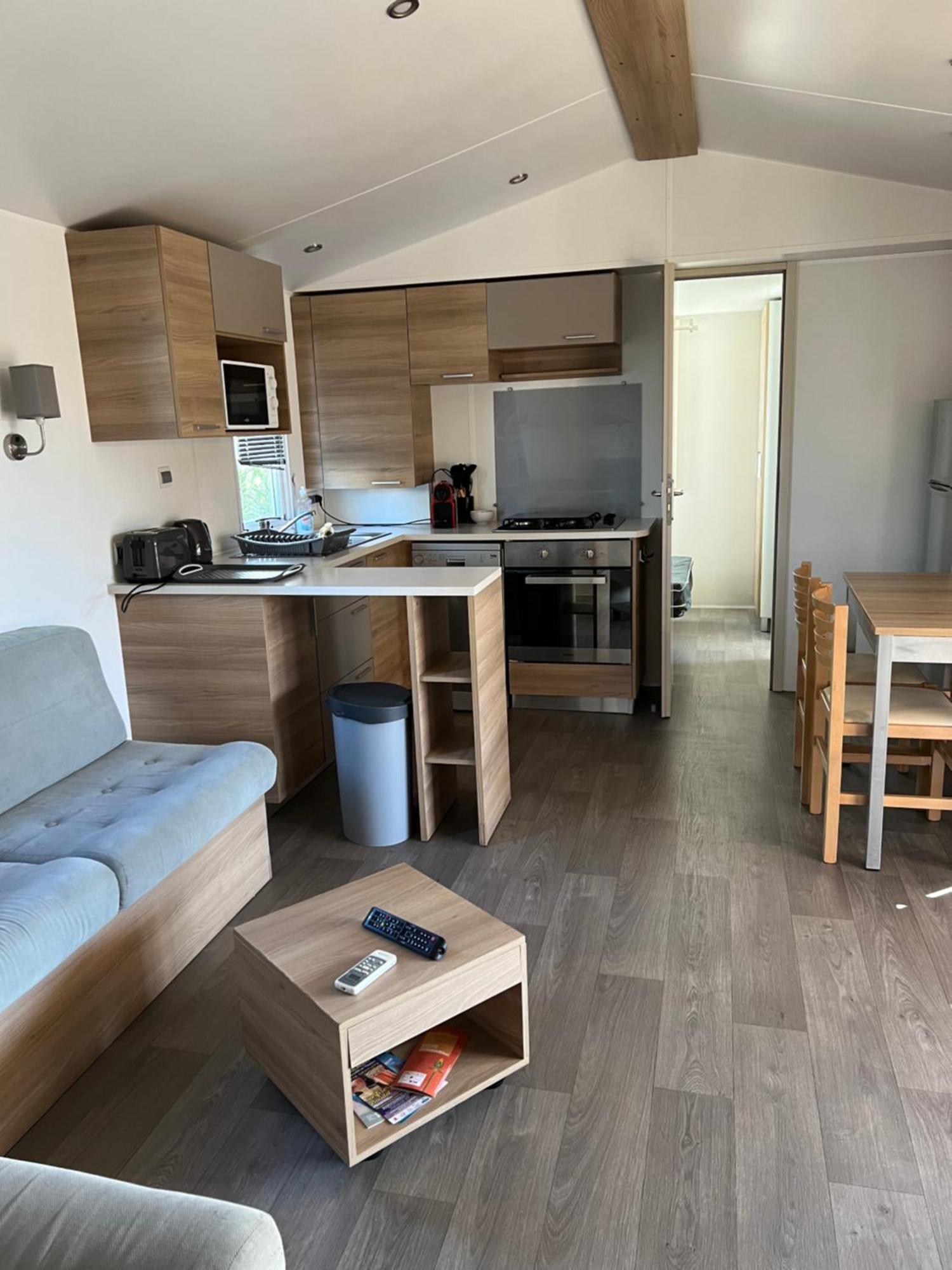 Mobilhome La Carabasse Vias Plage Esterno foto